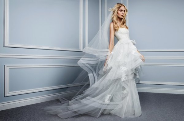 Снимка: Monique Lhuillier