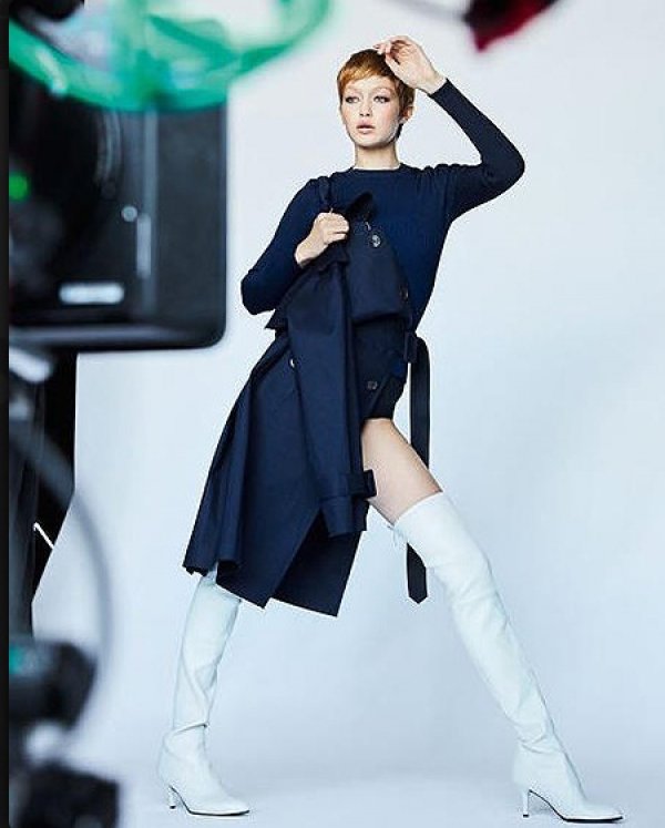 Снимка: Stuart Weitzman