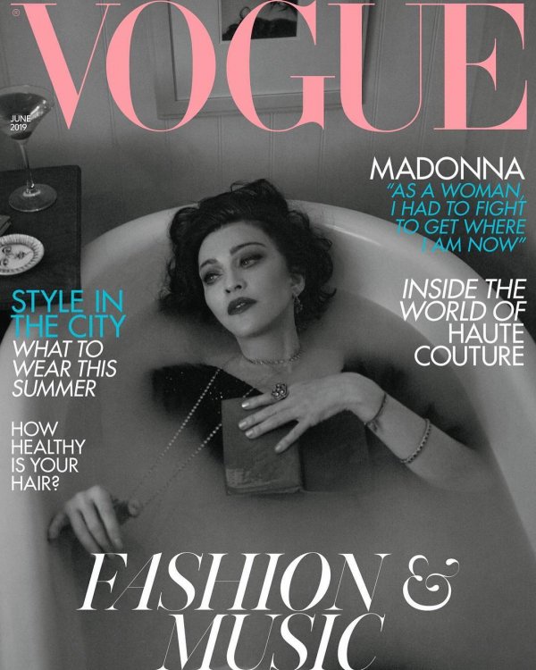 Списание "Vogue"