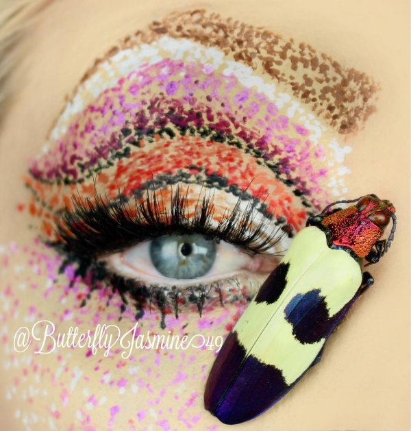 Източник: Butterflyjasmine/Instagram