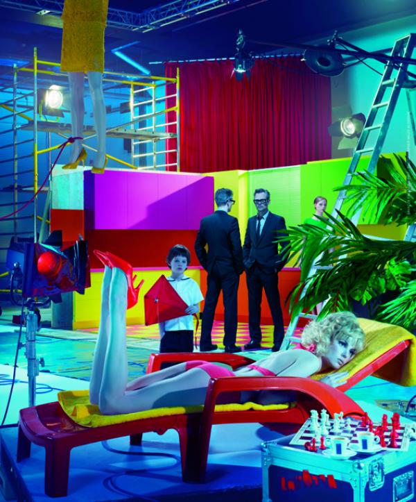 Майлс Олдридж (Miles Aldridge)