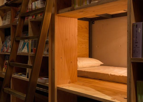 Снимка: Book and Bed Tokyo