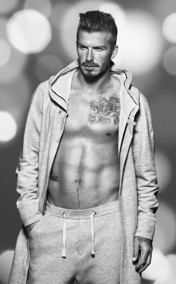 Снимка: David Beckham H&M Holiday 2012 Bodywear Campaign