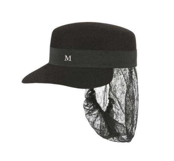 Снимка: Karl Lagerfeld for Maison Michel