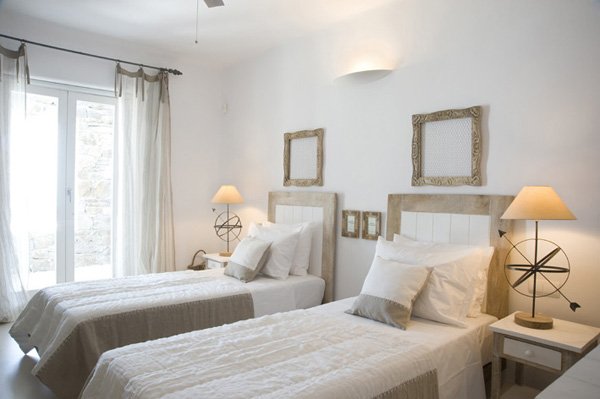 Снимка: Mina Two