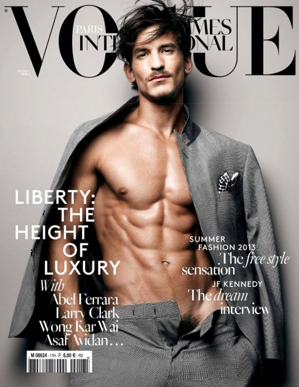 Снимка: Vogue Hommes International