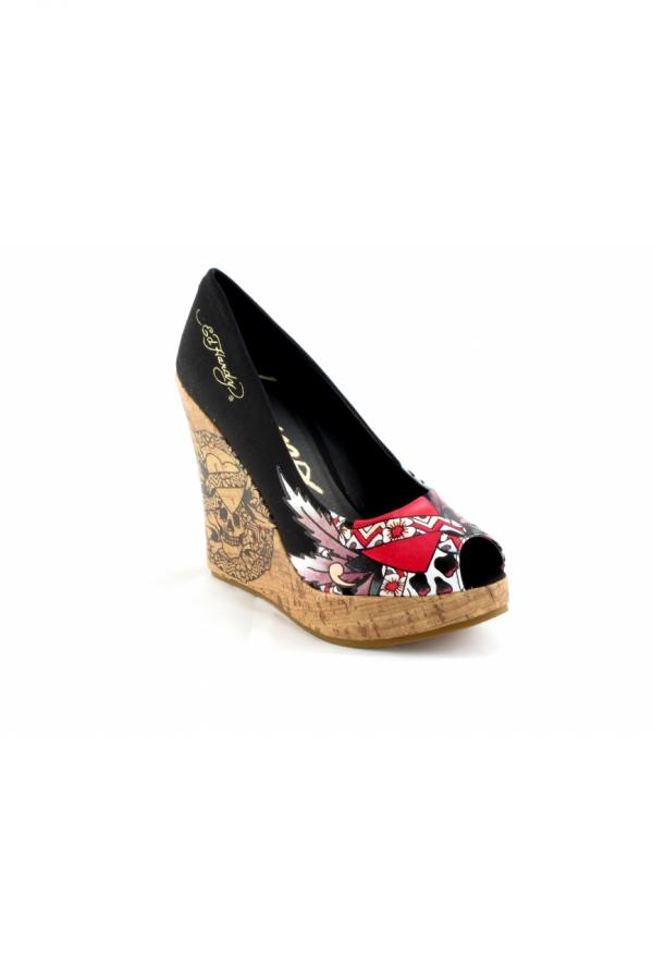 Cпортни oбувки Ed Hardy, Цена: 118, 40 лв. Вижте повече за продукта и как да си го закупите тук.