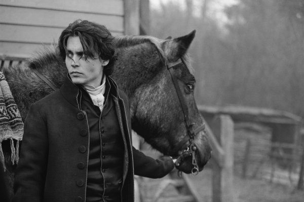 Мери Елън Марк © Джони Деп на сета на "Sleepy Hollow," 1999