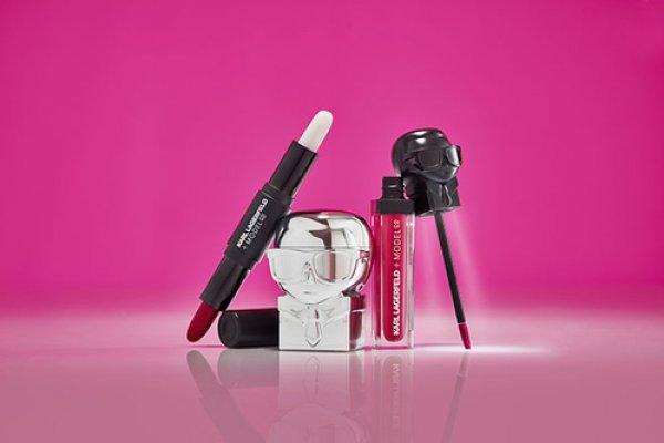 Снимка: modelco_cosmetics/Instagram