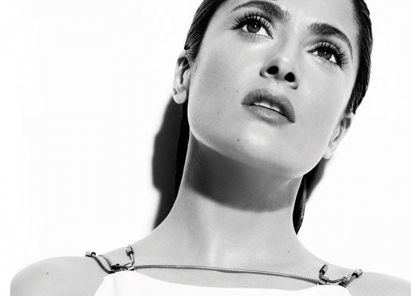 Снимка; сп.Madame Figaro