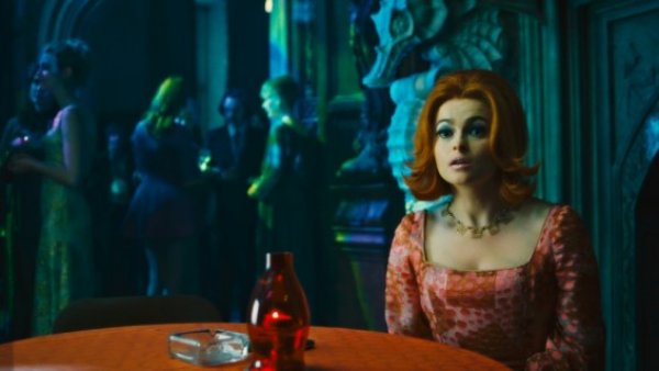 Снимка:outnow.ch: Dark Shadows