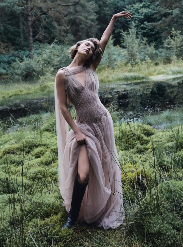 Снимка: Harper`s Bazaar