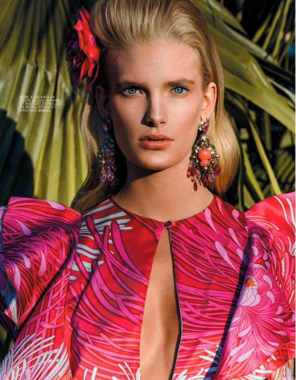 Снимка: сп.L'officiel