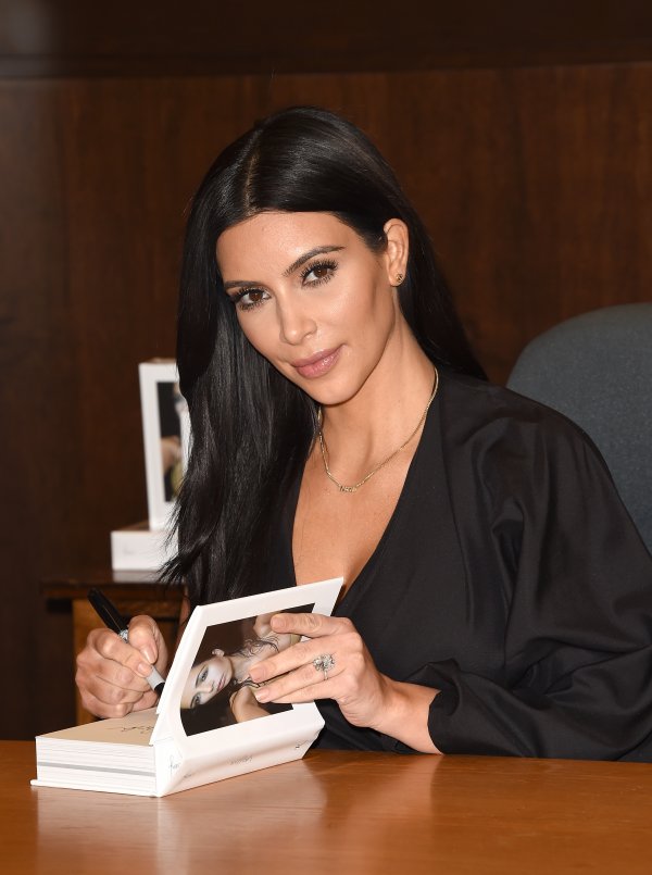 Наскоро Ким издаде книга със своите селфита. Снимка: gettyimages.com
