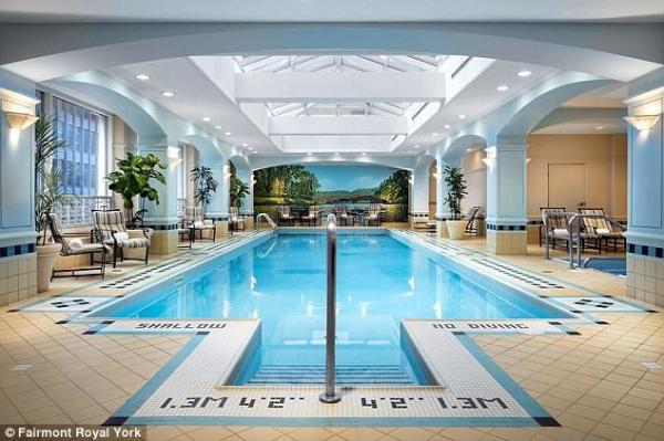 Снимка:Fairmont Royal York, Daily Mail