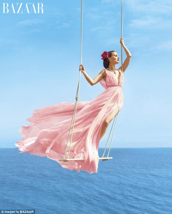 Снимка; Harper's Bazaar
