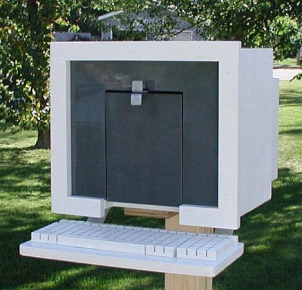 Снимка: Mail Boxes