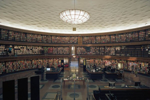 Снимка: TC4711Stockholm Public Library, Швеция