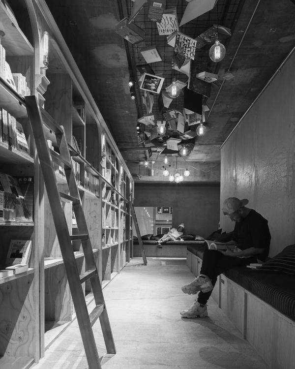 Снимка: Book and Bed Tokyo