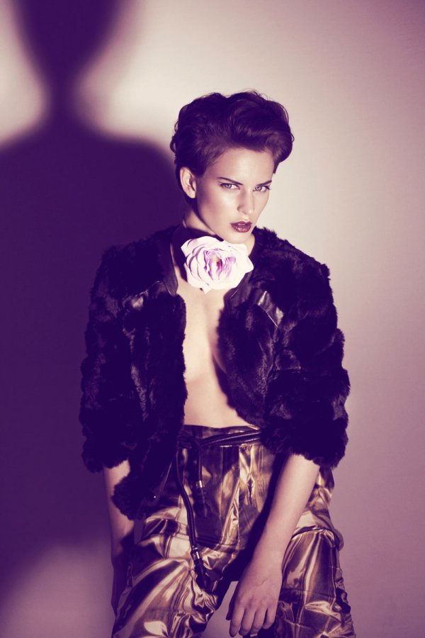Снимка: fashiongonerouge.com