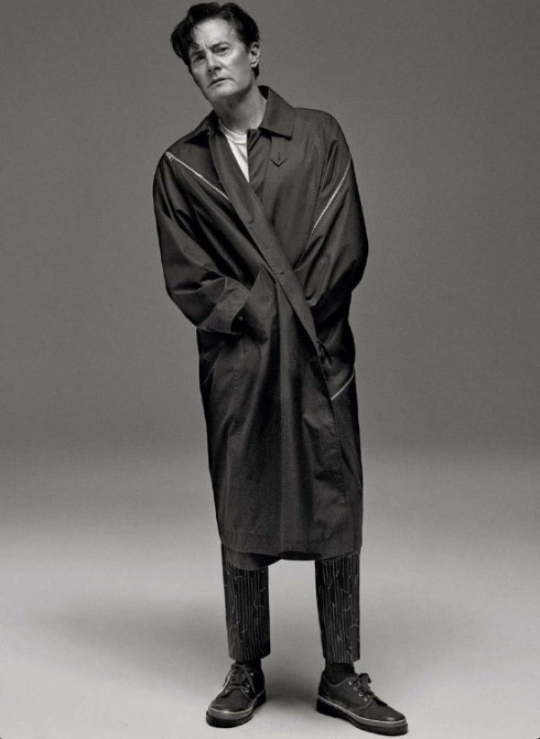 Снимка: L'Officiel Hommes Italia