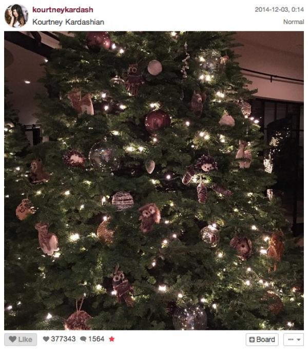 Елхата на Кортни Кардашян; Снимка; Instagram 