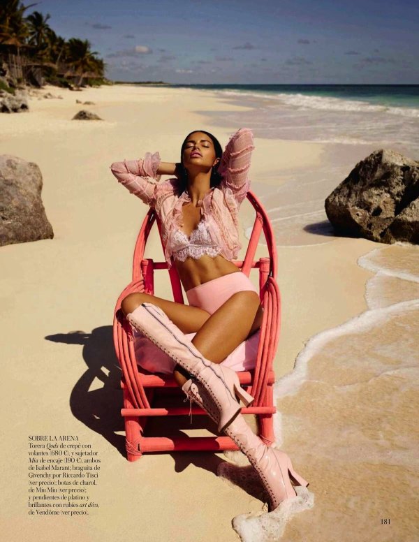 Снимка: Vogue