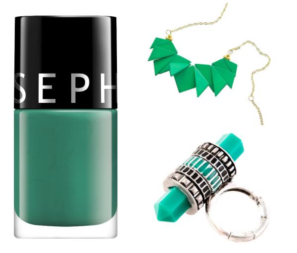 Лак Color Hit (Sephora, 10 лв.), колие от зелени пластини 3suisses.bg, 55.90 лв.; пръстен Pull&Bear, 19.95 лв.