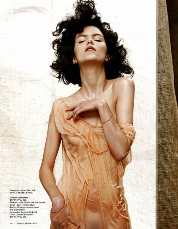 Снимка: сп. Vogue