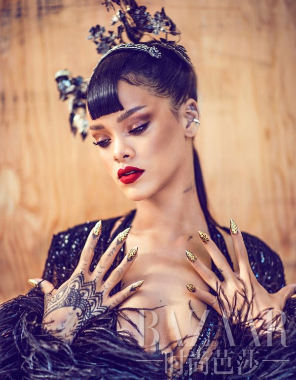 Снимка;  Harper’s Bazaar