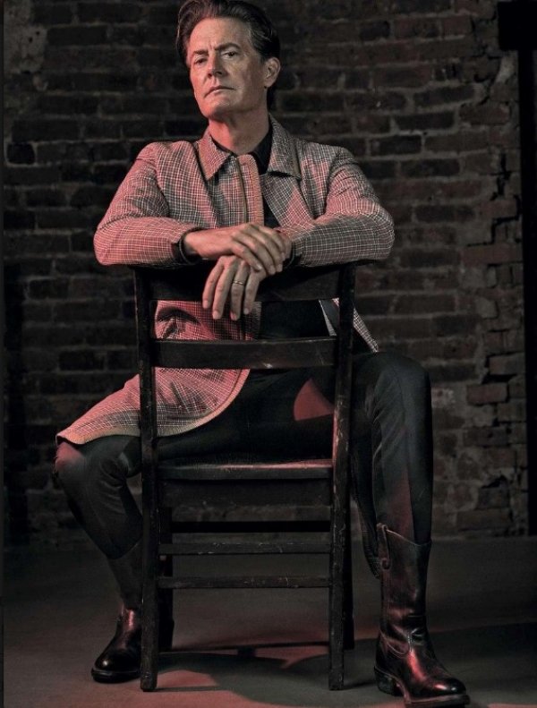Снимка: L'Officiel Hommes Italia