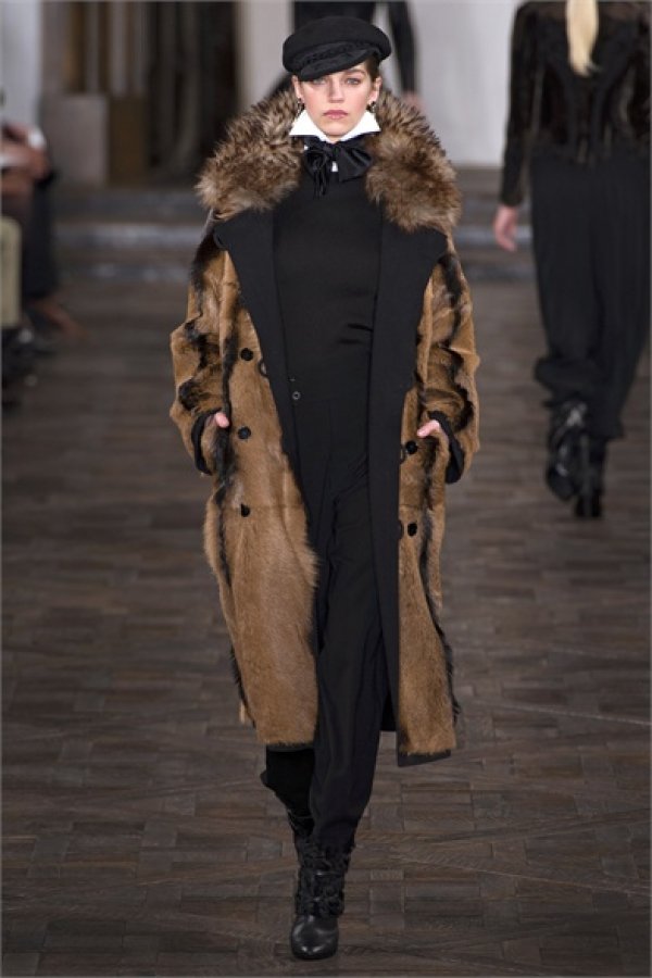 Снимка: Ralph Lauren, ЕСЕН/ЗИМА 2013