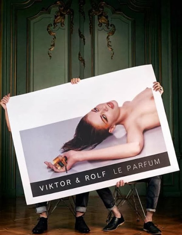 Viktor & Rolf в холандското издание на Vogue Снимка: smartologie.com