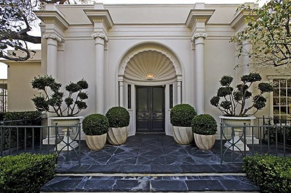  Снимка: Westside Estate Agency