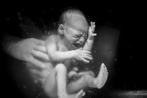 Снимки: Birth Becomes Her
