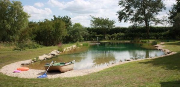 Снимка: NaturalSwimmingPools