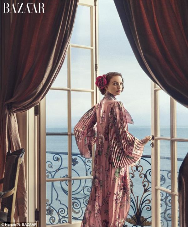Снимка; Harper's Bazaar