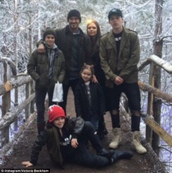 Семейство Бекъм; Снимка: Instagram