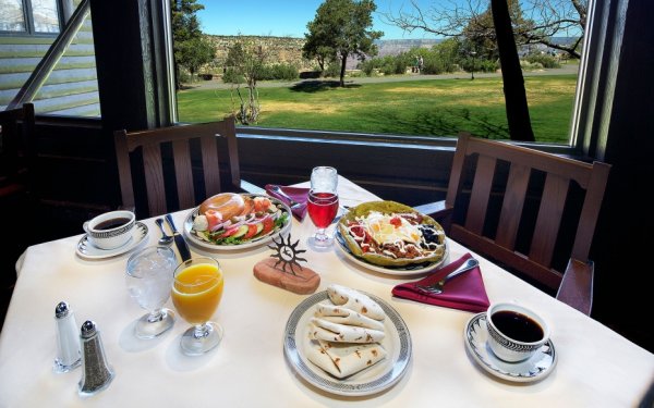El Tovar Dining Room - Гранд Каньон, Аризона, САЩСнимка: Xanterra Parks & Resorts