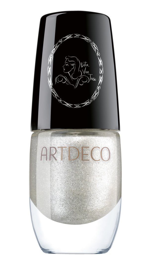 Сребристото е идеално за празниците! Снимка: Artdeco