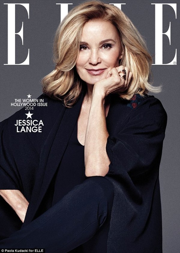 Джесика Ланг е на 67 години; Снимка: ELLE 