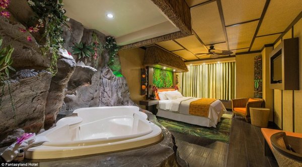 Снимка: Fantasyland Hotel