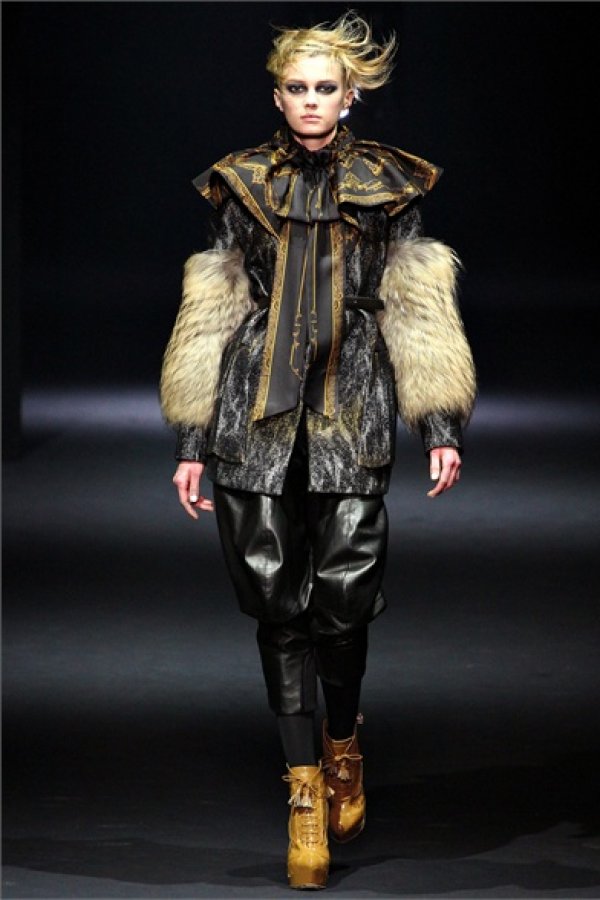 Снимка: John Galliano