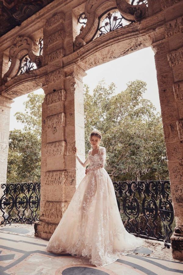 Снимка: Monique Lhuillier