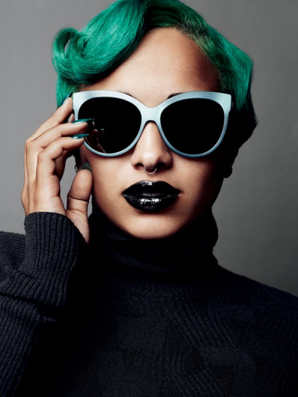 Снимка: сп. V