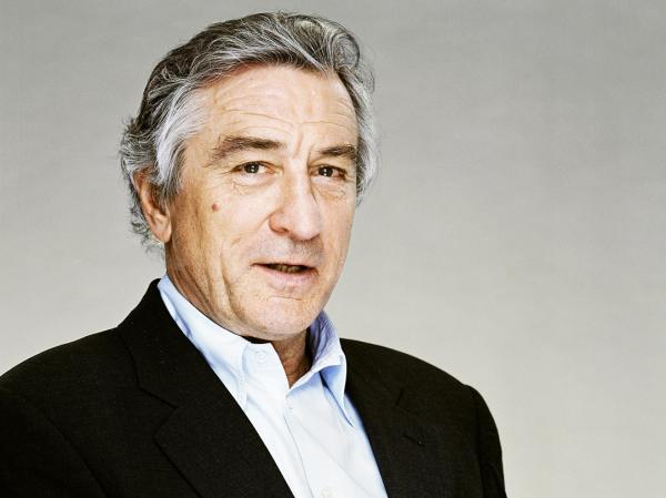 Снимка: Pie MagazineИконата на Холивуд Робърт Де Ниро има дългогодишно бизнес партньорство със световноизвестния готвач Нобу Матшуица. Двамата отварят първия си ресторант Nobu в Ню Йорк през 1994 г. Те вече имат и хотелска верига.