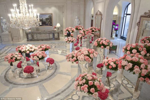 Four Seasons Hotel George V, Paris. Снимка: Four Seasons Hotels