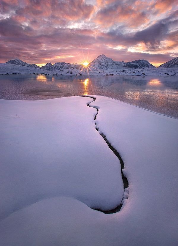 Снимка: acrisdesign.com