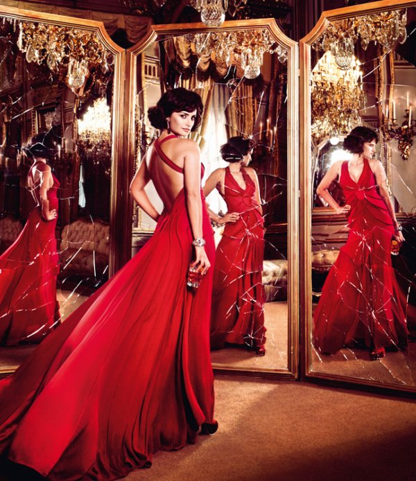 Снимка: Campari Calendar 2013