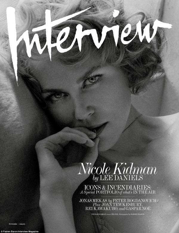 Снимка;  Interview Magazine